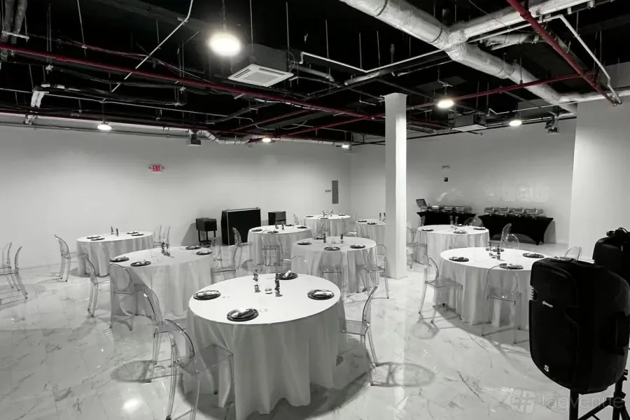 AZURE EVENTS PRIVATE CLUB LLC photo 4