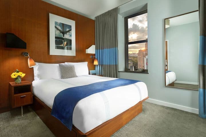 6 Columbus Central Park Hotel New York | Bookonline.com