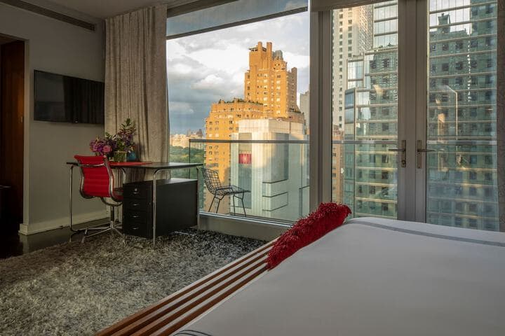 6 Columbus Central Park Hotel New York | Bookonline.com