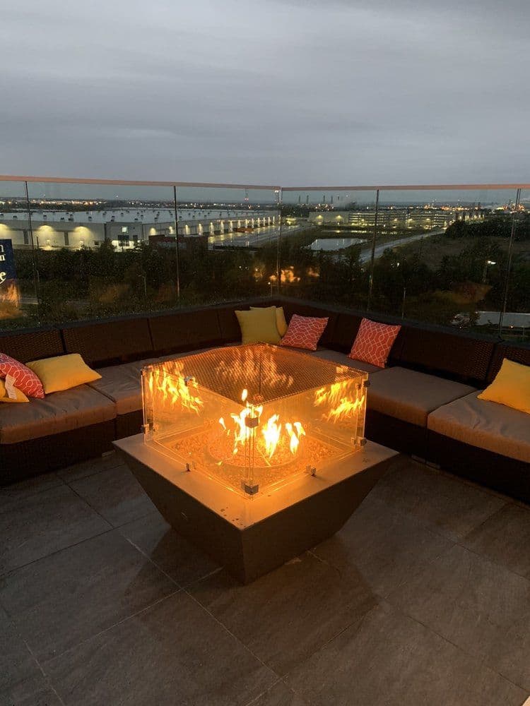ABOVE ROOFTOP - 59 Photos & 53 Reviews - 1100 S Ave, Staten Island, NY ...