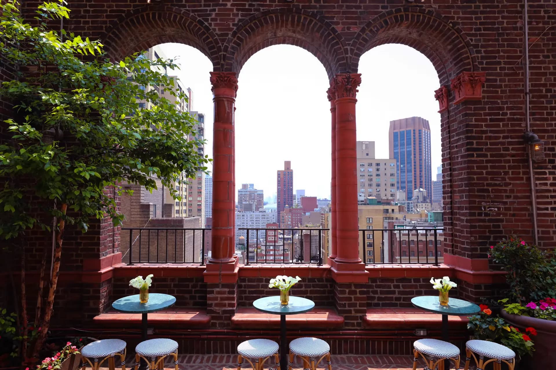 Artie's Backroom & Rooftop photo 2