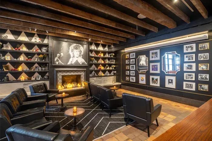 Artie's Backroom & Rooftop: Premier Midtown East Bar with Skyline Views