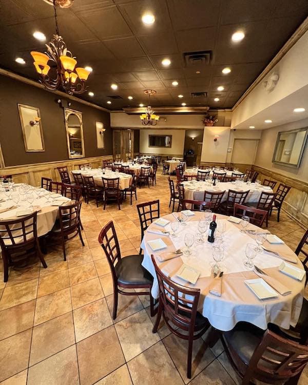 Aunt Butchie's of Brooklyn, 4864 Arthur Kill Rd, Staten Island, NY 10307 - Image 9