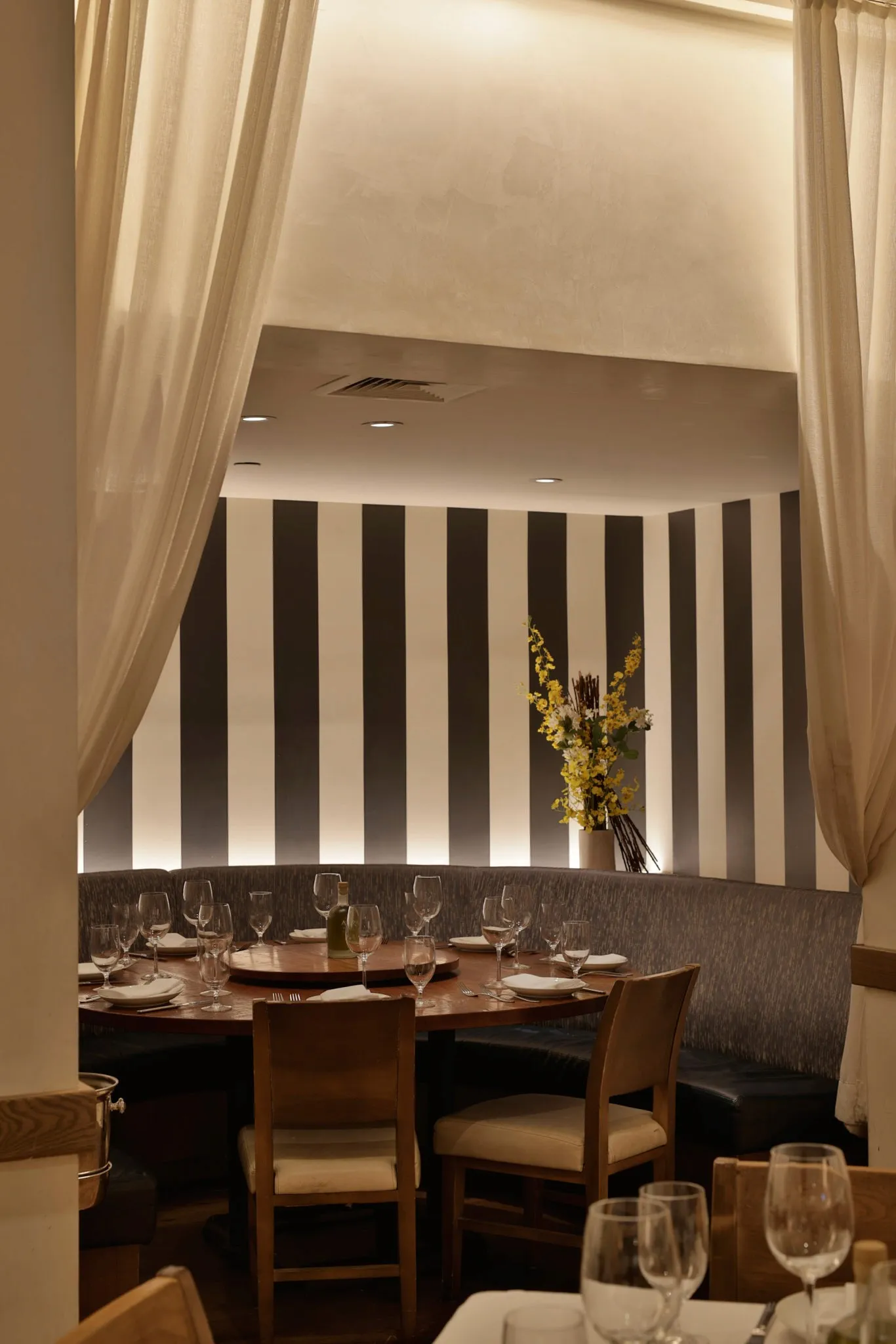 Avra Madison, 14 E 60th St, New York, NY 10022 - Image 6