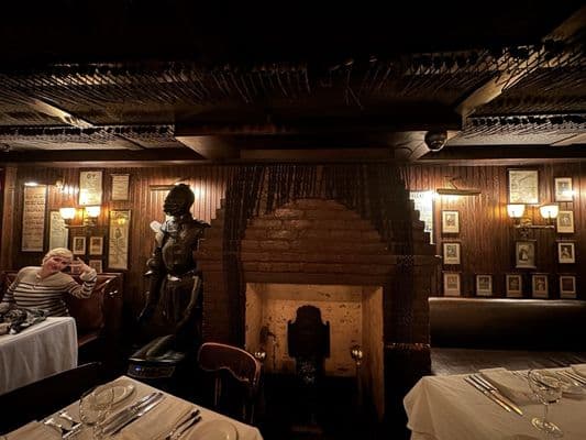 KEENS STEAKHOUSE - Updated September 2025 - 5211 Photos & 3514 Reviews ...