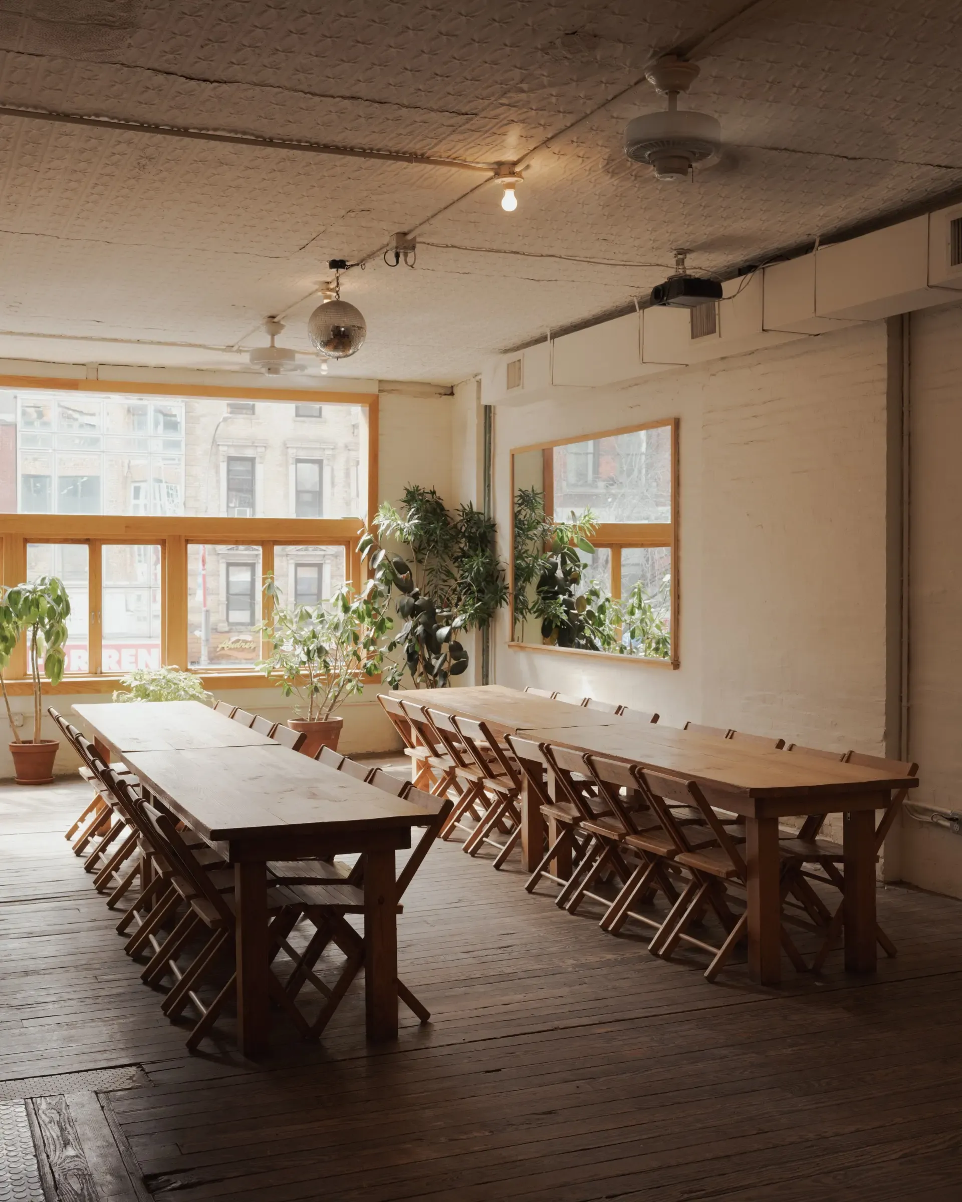Lee's Private Dining Room - Kitchen & Dining Area in New York, NY | The ...