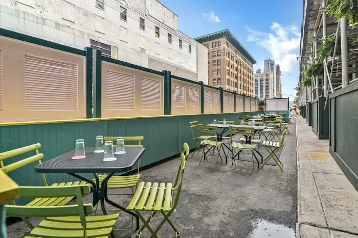 Porchlight: A Premier Bar and Event Venue in New York, NY