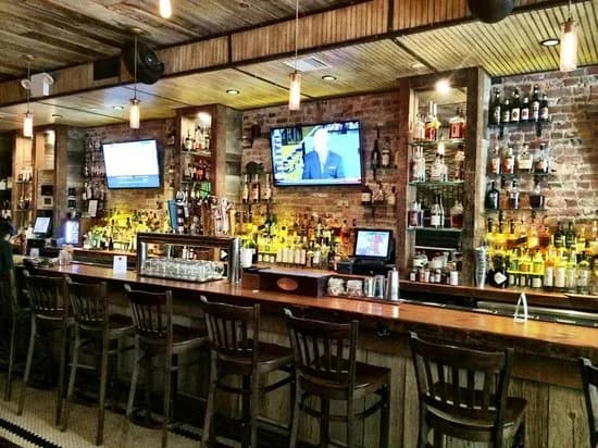 ROUTE 66 SMOKEHOUSE, New York City - 79 Pearl St, Financial District ...
