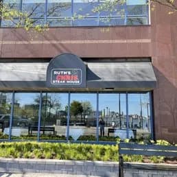 RUTH’S CHRIS STEAK HOUSE - Updated May 2025 - 873 Photos & 592 Reviews ...