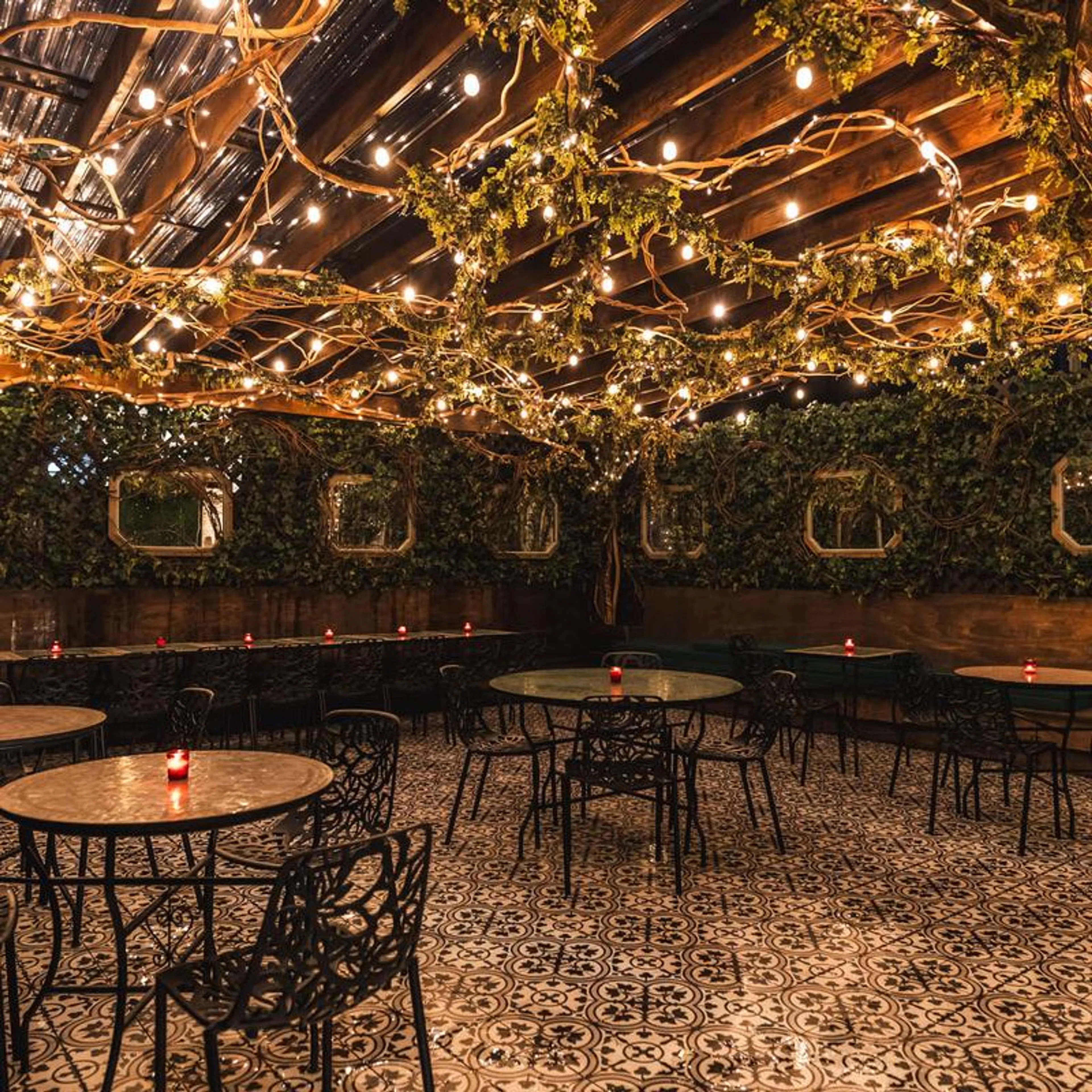 Saint Restaurant Bar & Speakeasy | New York Venue | 352 photos | PartySlate