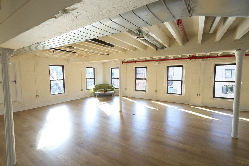 TRIANGLE LOFT - Updated January 2026 - 32 Photos - 675 Hudson St, New ...