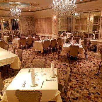 Verdi's, 149-58 Cross Island Pkwy, Whitestone, NY 11357 - Image 9