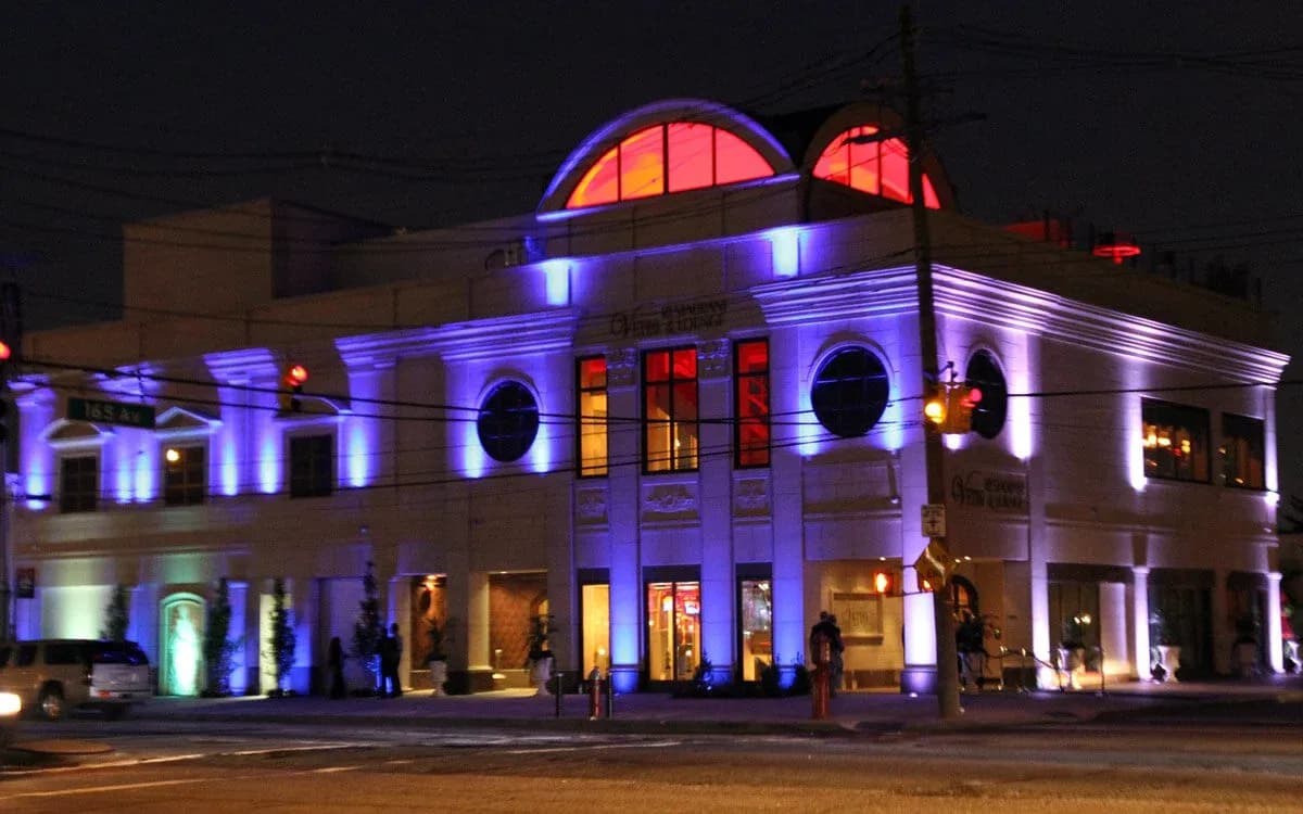 Vetro Restaurant & Lounge, 164-49 Cross Bay Blvd, Howard Beach, NY 11414 - Image 7