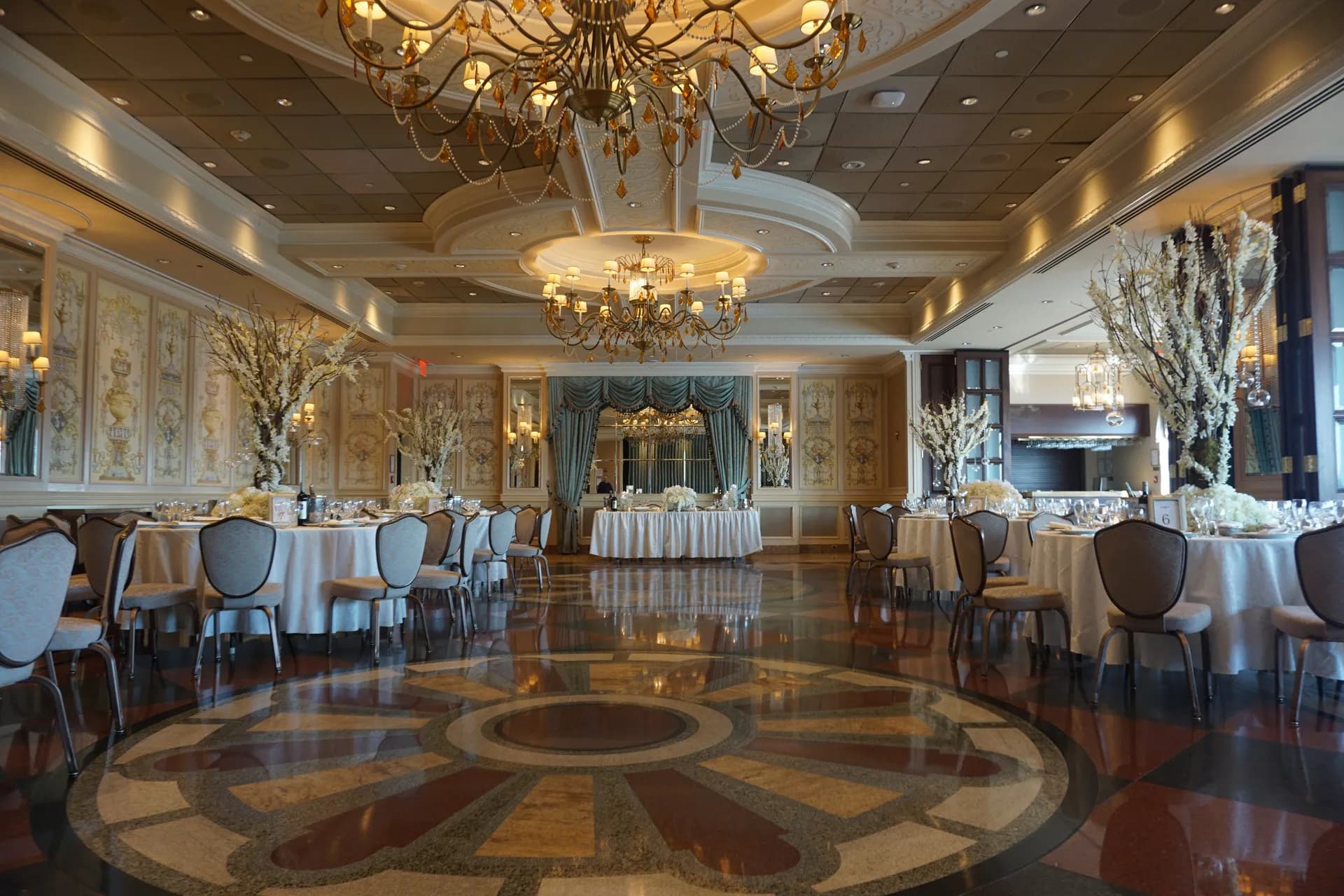 Vetro Restaurant & Lounge, 164-49 Cross Bay Blvd, Howard Beach, NY 11414 - Image 8