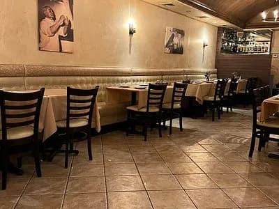 Vinum Trattoria Toscana, 704 Bay St, Staten Island, NY 10304 - Image 10