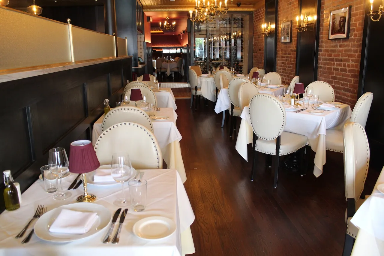 Vinum Trattoria Toscana, 704 Bay St, Staten Island, NY 10304 - Image 9