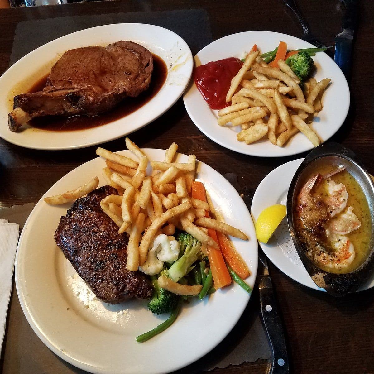 West Shore Inn Steakhouse, 3955 Victory Blvd, Staten Island, NY 10314 - Image 6