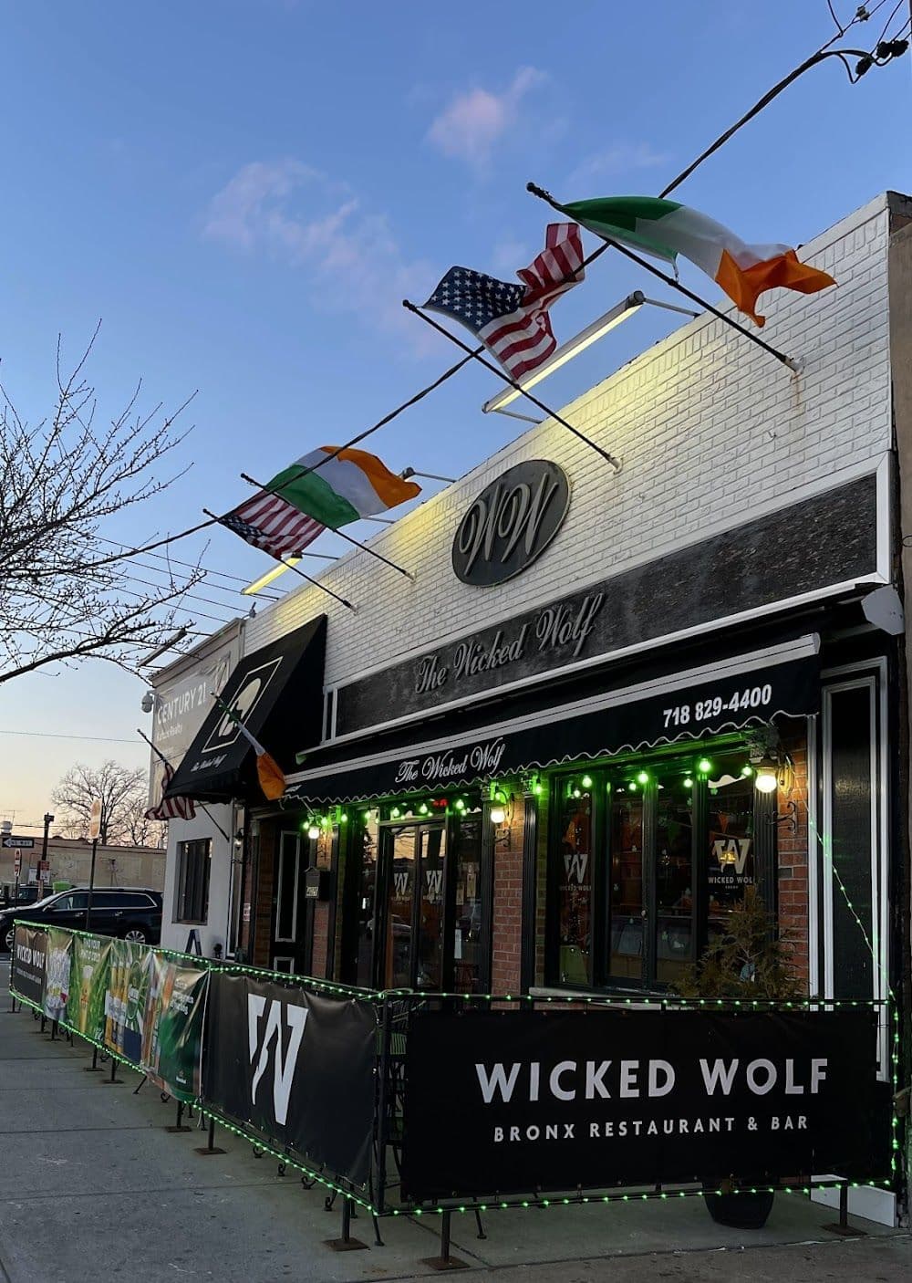 Wicked Wolf Bronx, 4029 E Tremont Ave, Bronx, NY 10465 - Image 6