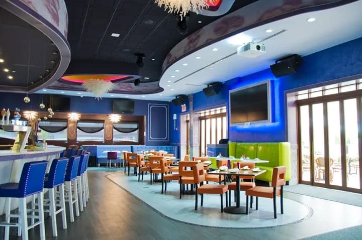 Z-Two Restaurant & Lounge photo 4