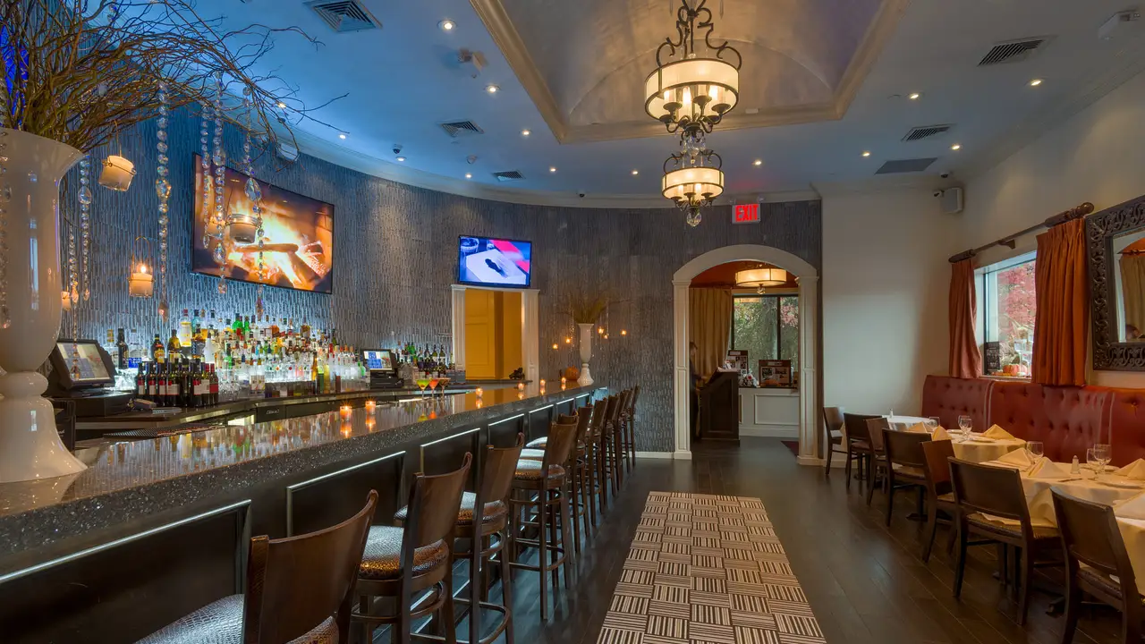 Zio Toto Restaurant and Bar photo 2